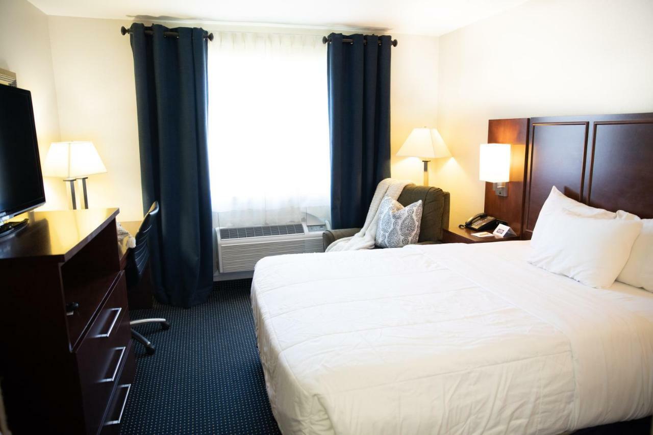 Hatfield Hotel