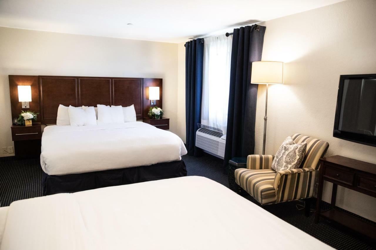 Hatfield Hotel 2*