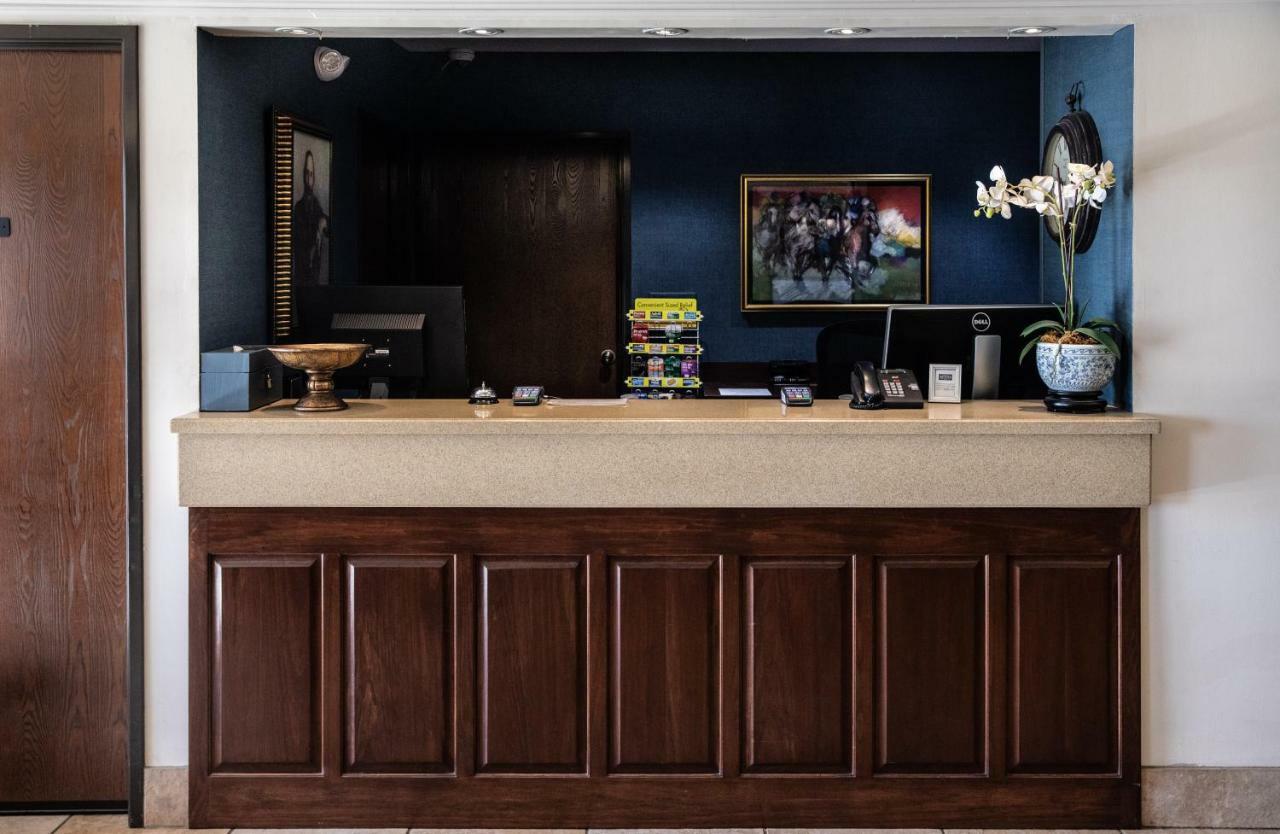 Hatfield Hotel Leitchfield